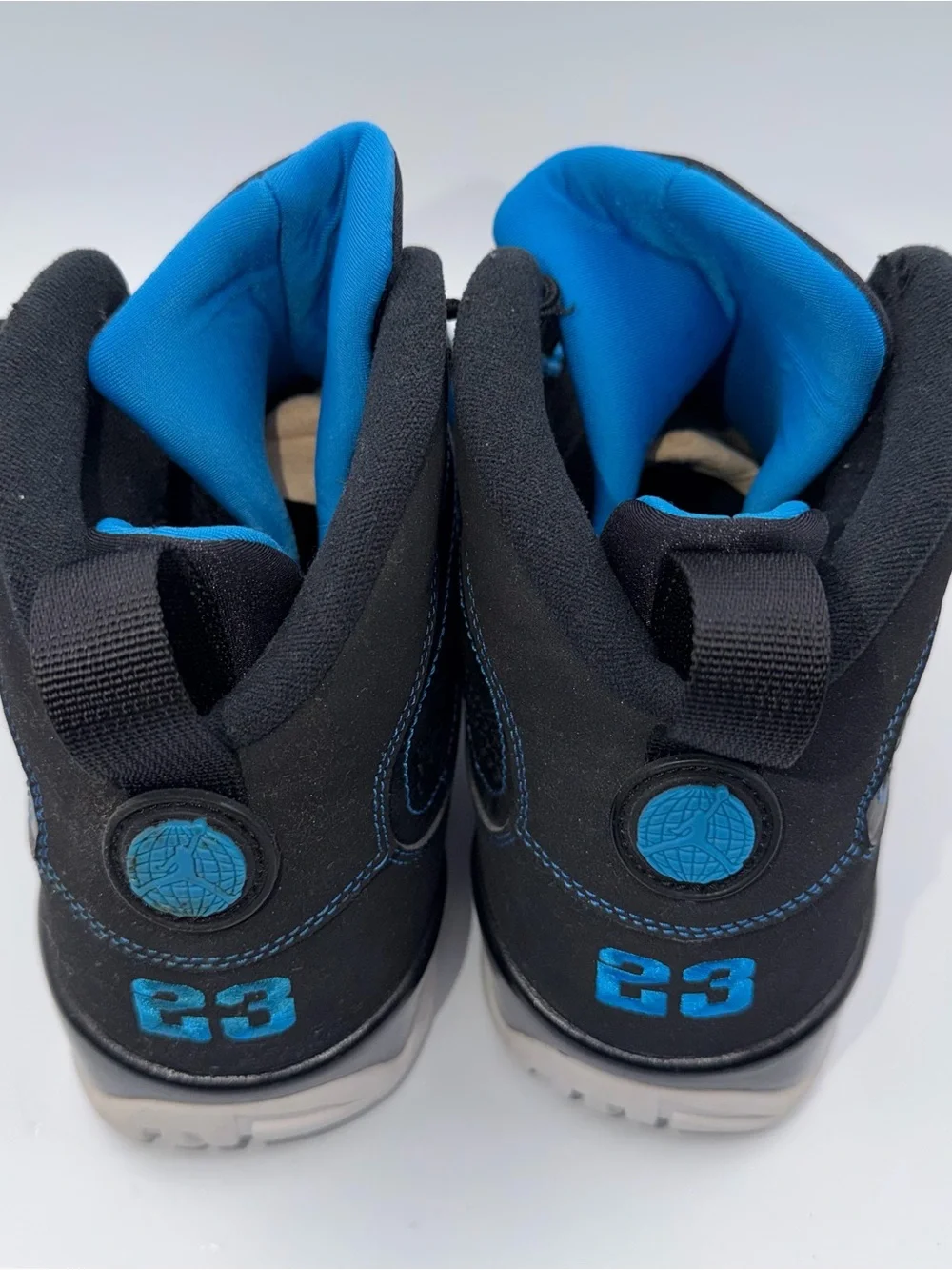 Air Jordan 9 Retro Size 12 Black-White-Photo Blue Used 302370-007